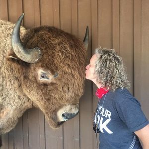 Meet your Posher, Lorrie